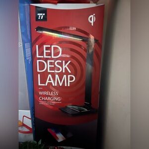 Tao Tronics Black LED Lamp Wireless Charging-New in box